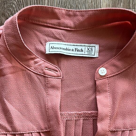 Abercrombie & Fitch Flowy Button Front Long Sleeve Blouse Size XS - Picture 2 of 5
